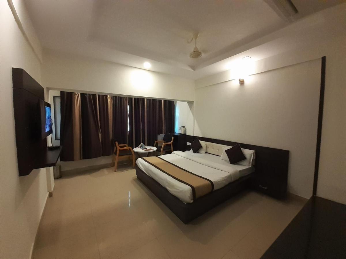 Hotel Bharat Kota  Exterior photo