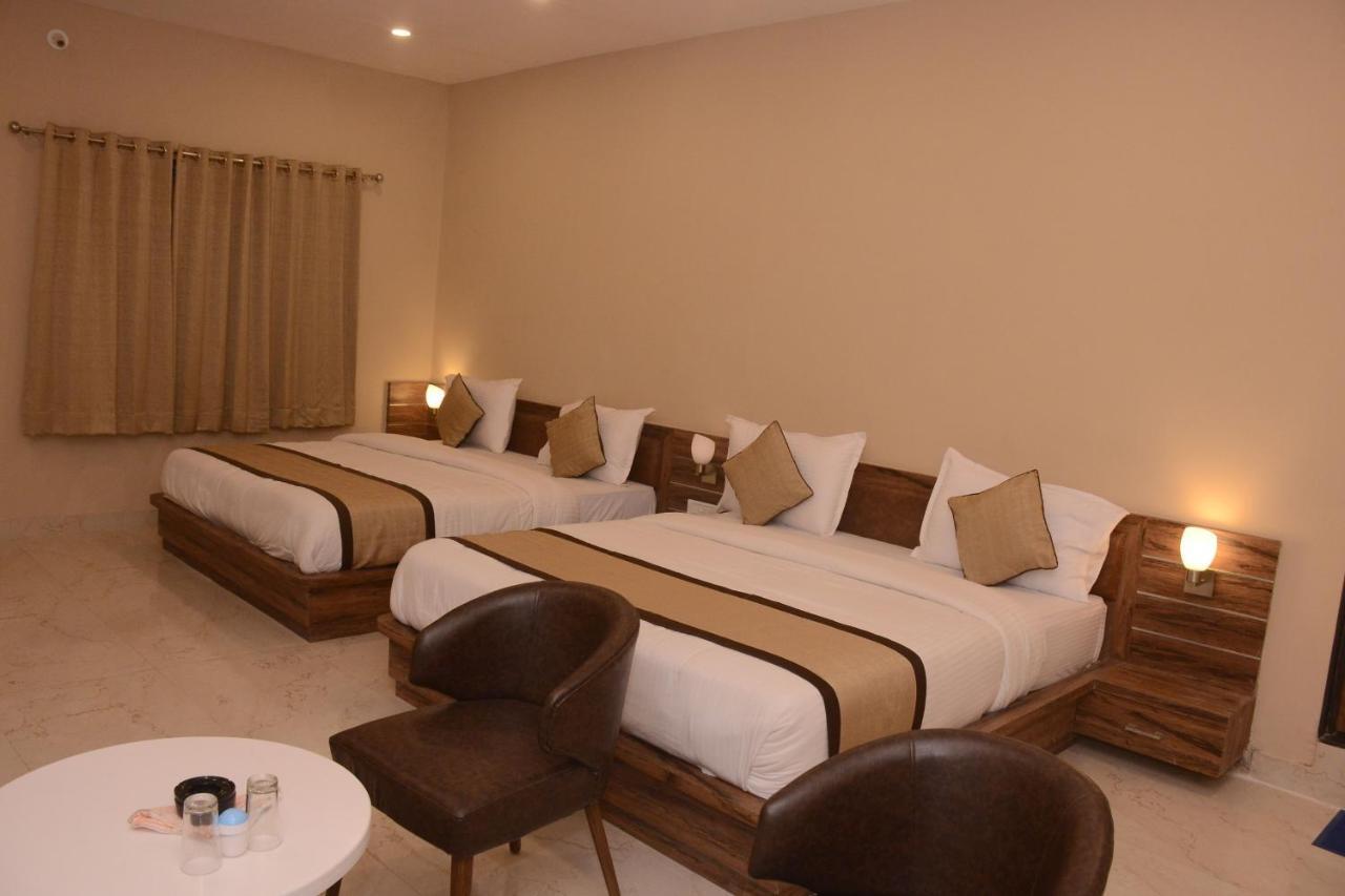 Hotel Bharat Kota  Exterior photo
